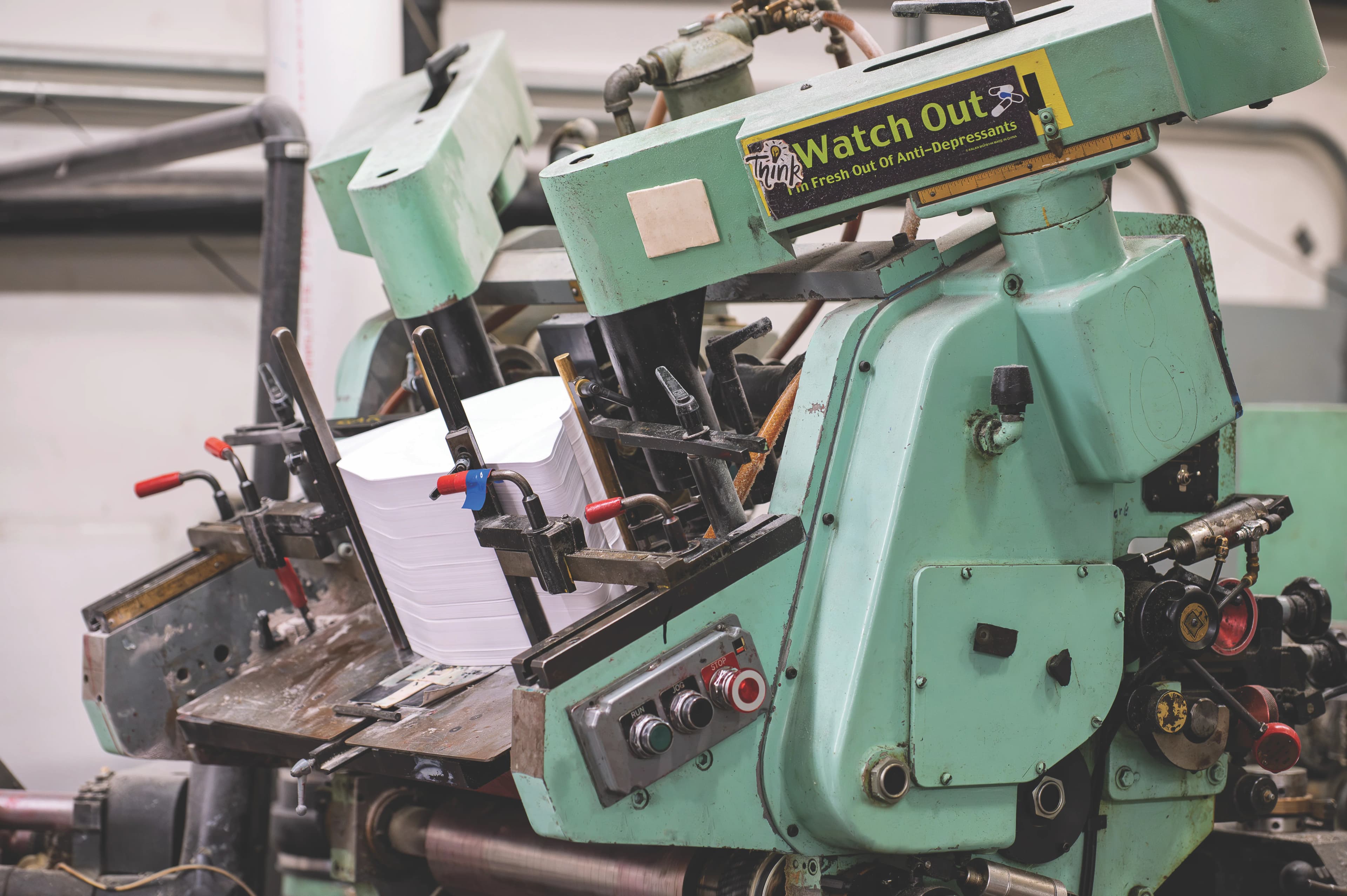 Gateway Envelope production machinery in action